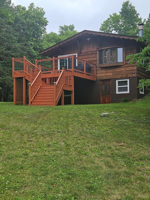 576 Pine Mountain Lake Road NW, Deerfield Twp, MN 56435