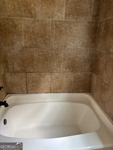1823 19th Court, Valley, AL 36854