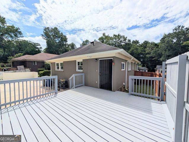 1541 North Avenue NW, Atlanta, GA 30318