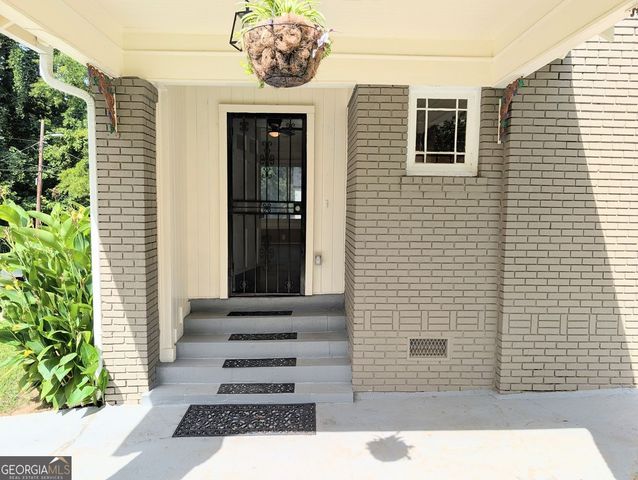 1541 North Avenue NW, Atlanta, GA 30318