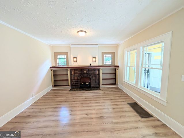 1541 North Avenue NW, Atlanta, GA 30318