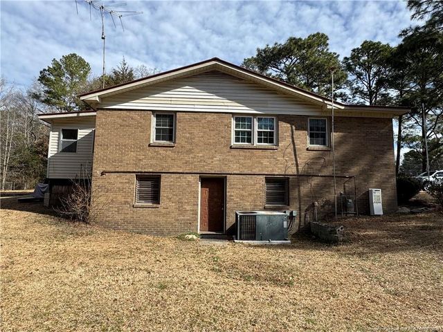 2017 Hwy 401 Business, Raeford, NC 28376