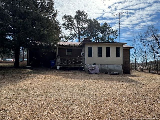 2017 Hwy 401 Business, Raeford, NC 28376