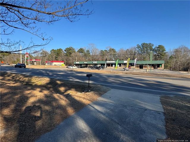 2017 Hwy 401 Business, Raeford, NC 28376