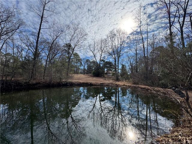 2017 Hwy 401 Business, Raeford, NC 28376