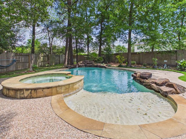 2906 Sycamore Tree Court, Houston, TX 77345