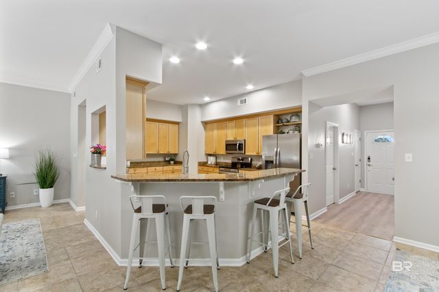 4 Yacht Club Drive 86, Daphne, AL 36526