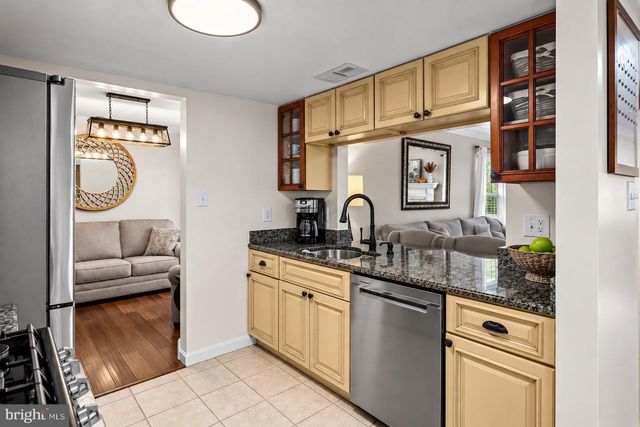28 ELM CT, Glassboro, NJ 08028