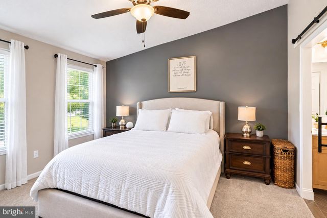 28 ELM CT, Glassboro, NJ 08028
