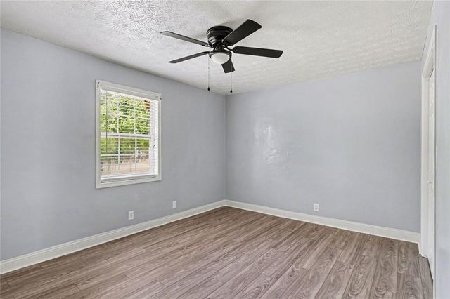 1236 Woodbridge Drive NE, Conyers, GA 30012