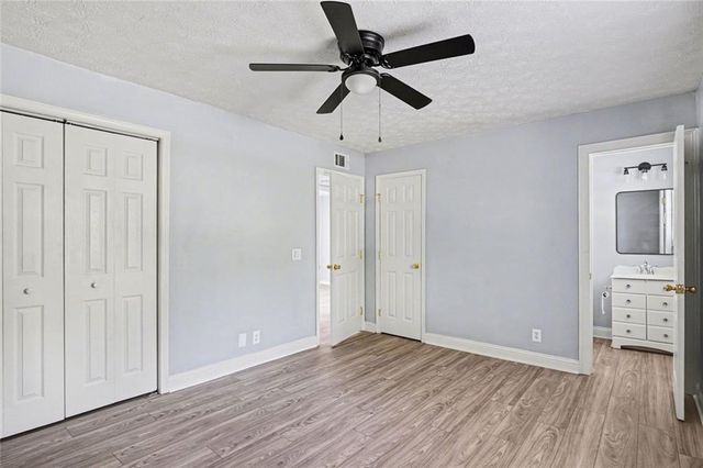 1236 Woodbridge Drive NE, Conyers, GA 30012