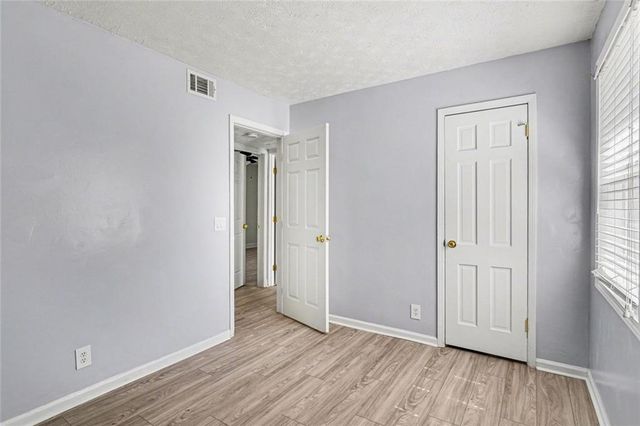 1236 Woodbridge Drive NE, Conyers, GA 30012
