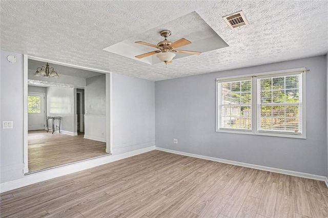 1236 Woodbridge Drive NE, Conyers, GA 30012