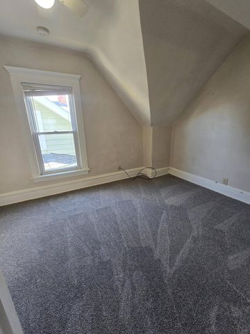 1010 20th Avenue NE 2, Minneapolis, MN 55418