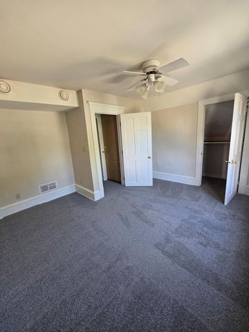 1010 20th Avenue NE 2, Minneapolis, MN 55418