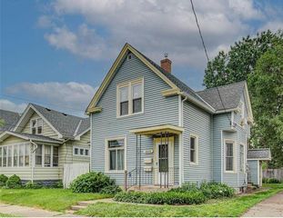 1010 20th Avenue NE 2, Minneapolis, MN 55418