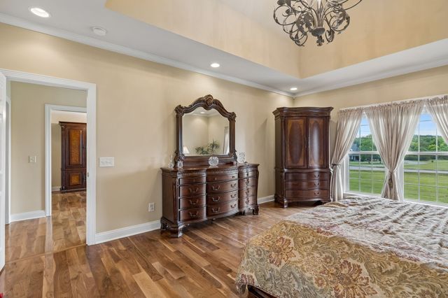 698 Goshen Rd, Lebanon, TN 37087