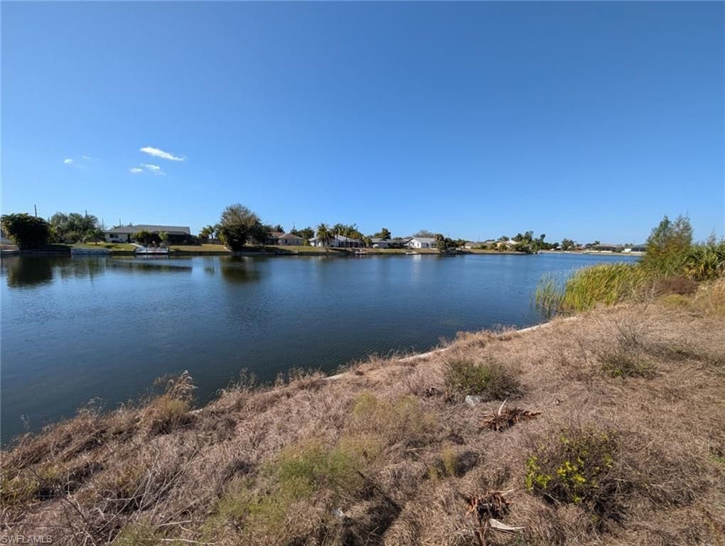314 SW 21st AVE, CAPE CORAL, FL 33991 — exterior