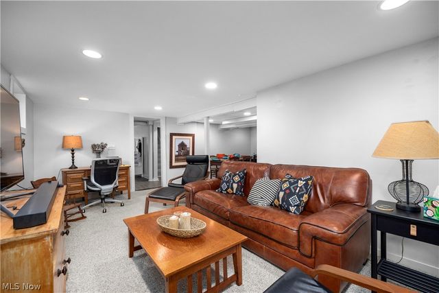 25947 Bagley Road, Olmsted Falls, OH 44138