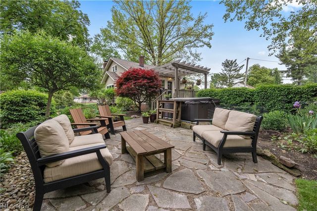 25947 Bagley Road, Olmsted Falls, OH 44138