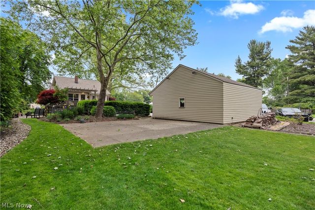 25947 Bagley Road, Olmsted Falls, OH 44138
