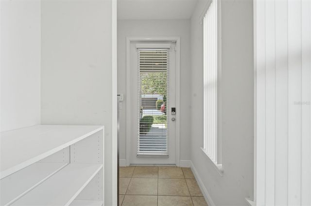 11486 MISTY OAK ALLEY, Windermere, FL 34786