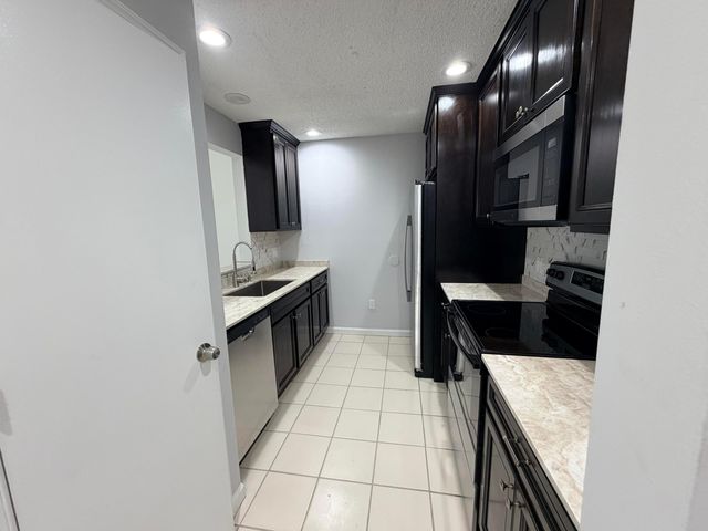 182 Sparrow Drive A, Royal Palm Beach, FL 33411