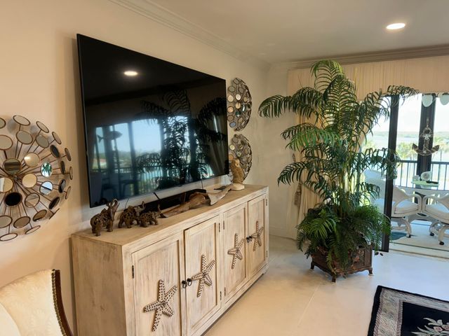 200 Intracoastal Place 404, Jupiter, FL 33469