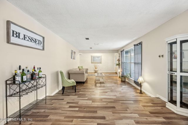 6305 WUTHERING HEIGHTS Road, Jacksonville, FL 32211