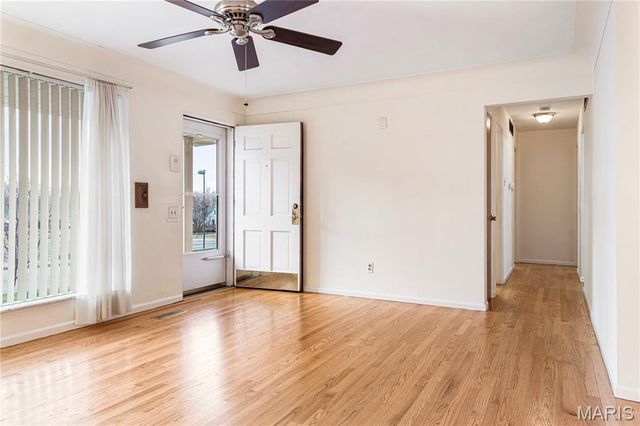 3166 Tamm Avenue, St Louis, MO 63139