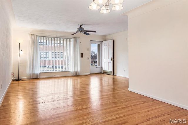 3166 Tamm Avenue, St Louis, MO 63139