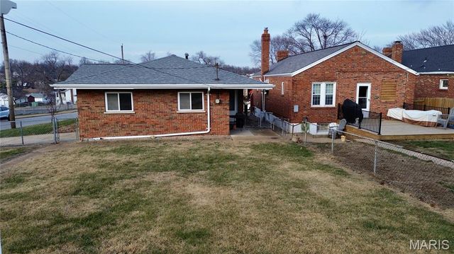 3166 Tamm Avenue, St Louis, MO 63139