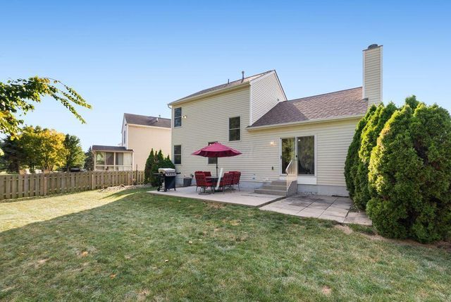 2376 Boston Mills Drive, Grove City, OH 43123