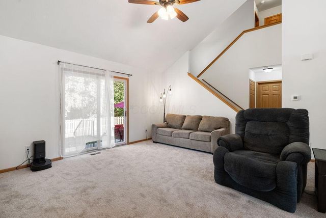 2376 Boston Mills Drive, Grove City, OH 43123
