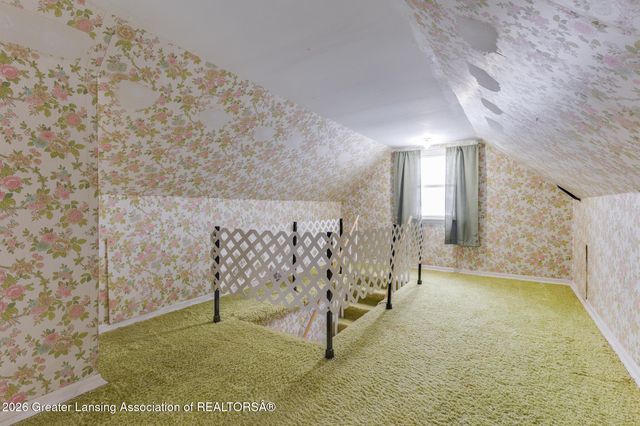 7220 E 5 Point Highway, Eaton Rapids, MI 48827