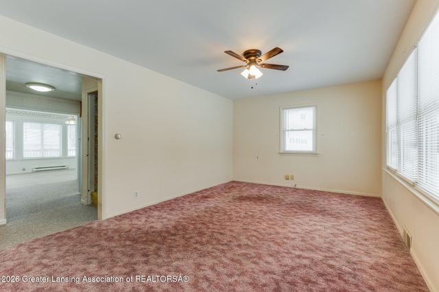 7220 E 5 Point Highway, Eaton Rapids, MI 48827