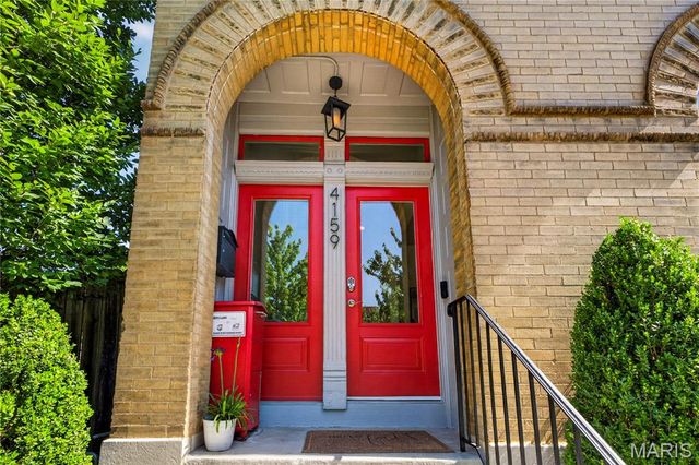 4159 McRee Avenue, St Louis, MO 63110