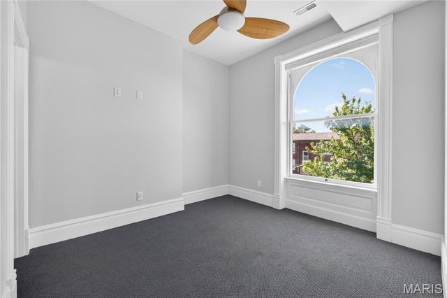 4159 McRee Avenue, St Louis, MO 63110