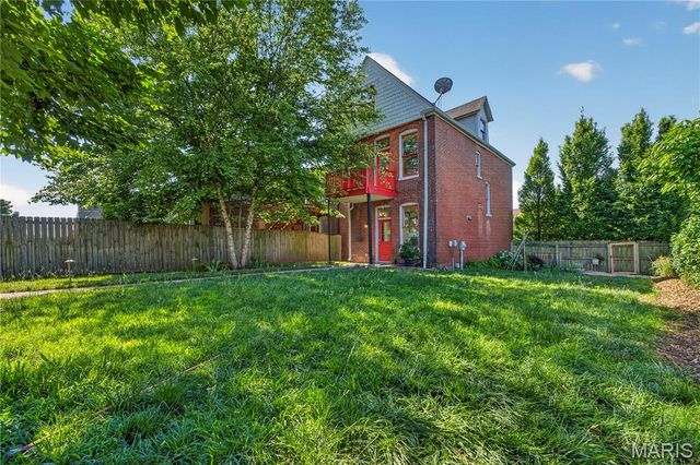 4159 McRee Avenue, St Louis, MO 63110