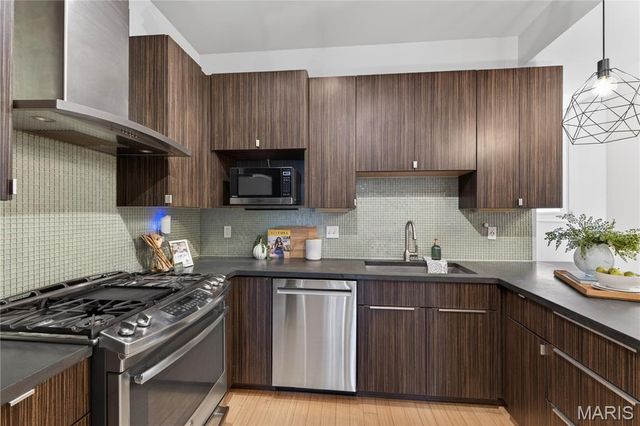 4159 McRee Avenue, St Louis, MO 63110