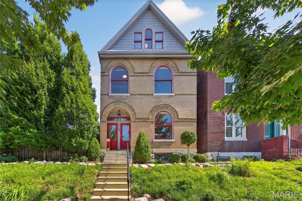 4159 McRee Avenue, St Louis, MO 63110