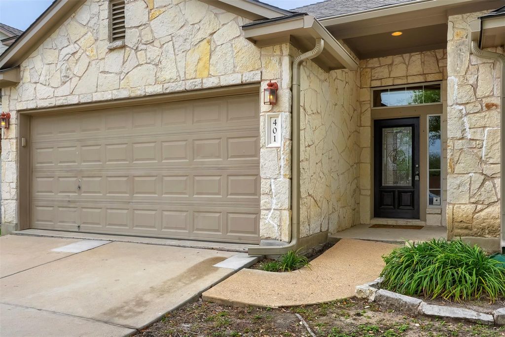 401 Tranquility MTN, Buda, TX 78610