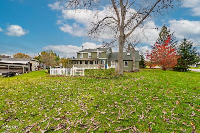 379 Ny Highway 355, Poestenkill, NY 12140