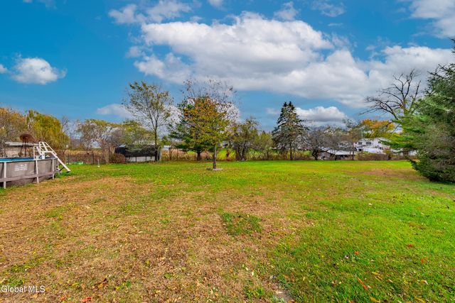 379 Ny Highway 355, Poestenkill, NY 12140