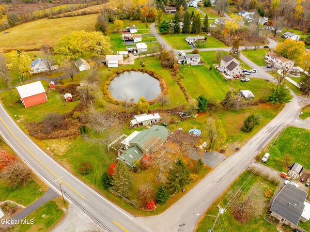 379 Ny Highway 355, Poestenkill, NY 12140