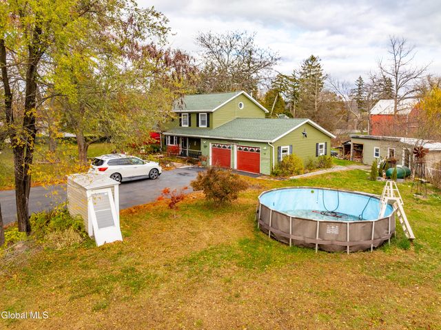 379 Ny Highway 355, Poestenkill, NY 12140