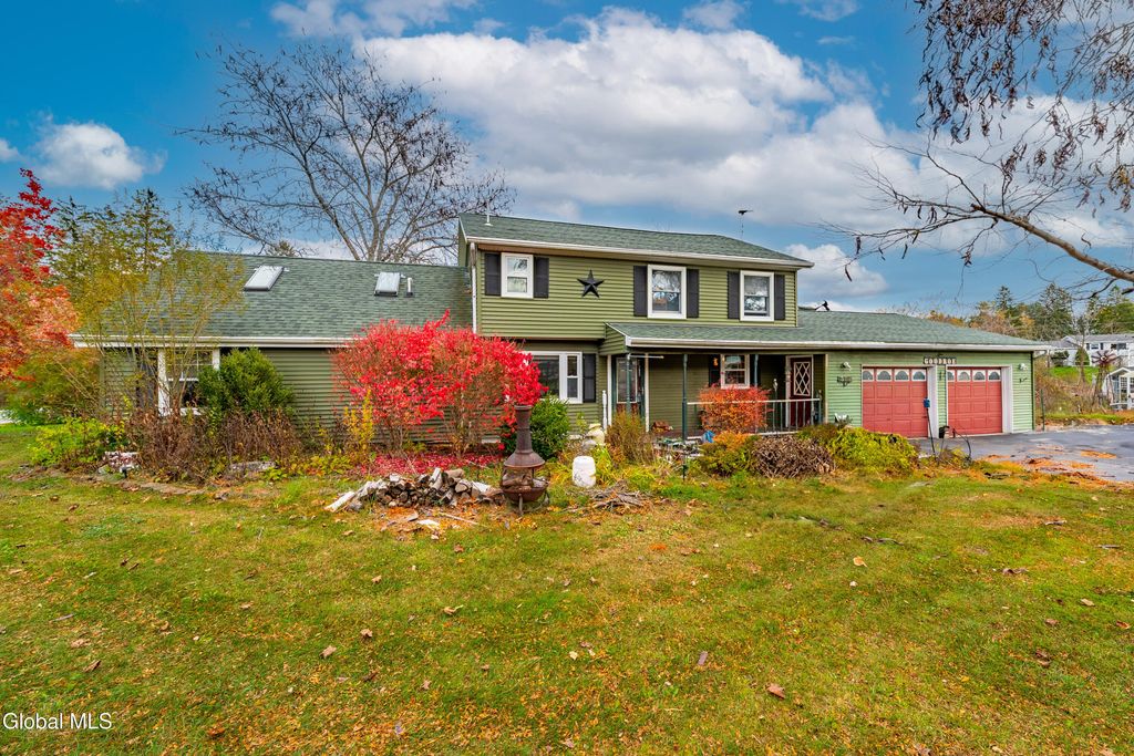 379 Ny Highway 355, Poestenkill, NY 12140