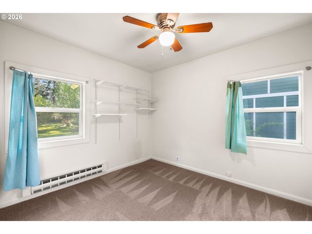 360 Ne LIBERTY Ave, Gresham, OR 97030