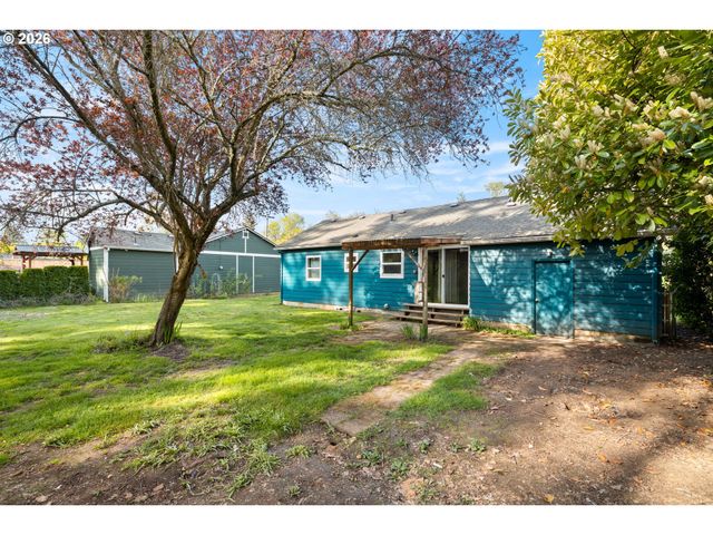 360 Ne LIBERTY Ave, Gresham, OR 97030