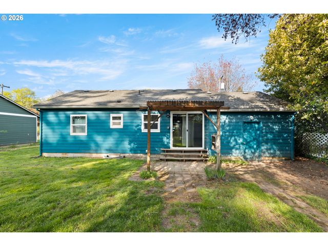 360 Ne LIBERTY Ave, Gresham, OR 97030